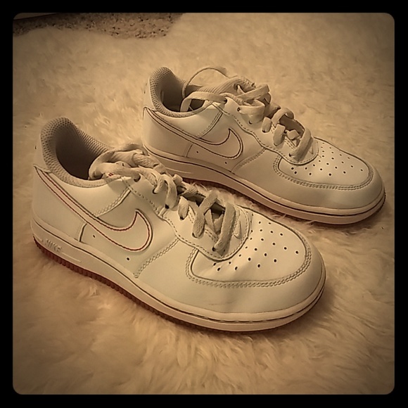 vintage white nikes